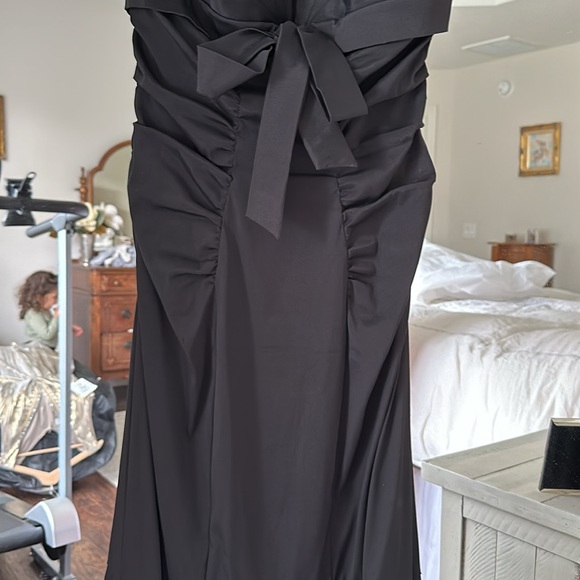 Y2K Caché black formal mermaid gown size 2 - Picture 3 of 8